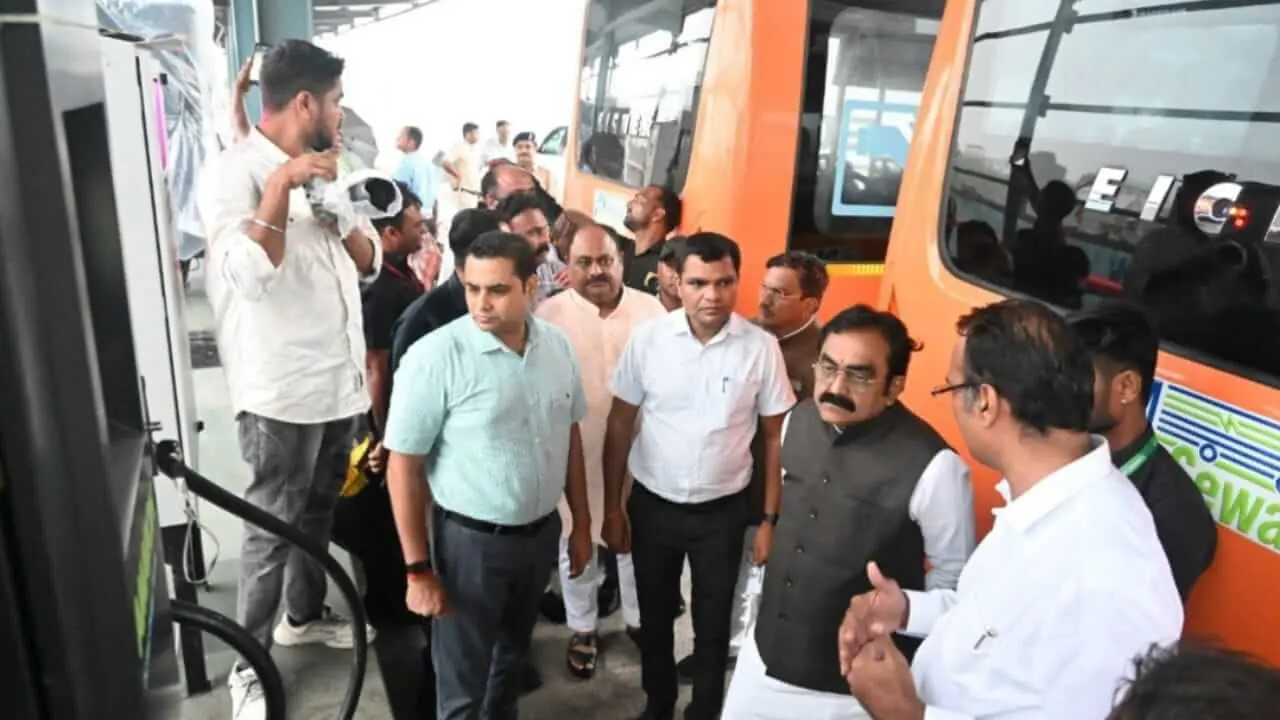 जल्द ही ई-बस में सफर कर सकेंगे जबलपुर के नागरिक, मिलेगी एसी और डिजिटल टिकटिंग जैसी सुविधाएं