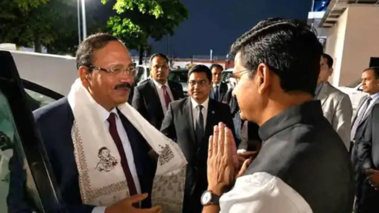 इंदौर पहुंचे CJI सूर्यकांत, न्यायिक मुद्दों पर 2 दिन होगा मंथन, सुप्रीम-हाईकोर्ट जज और CM मोहन यादव भी होंगे शामिल