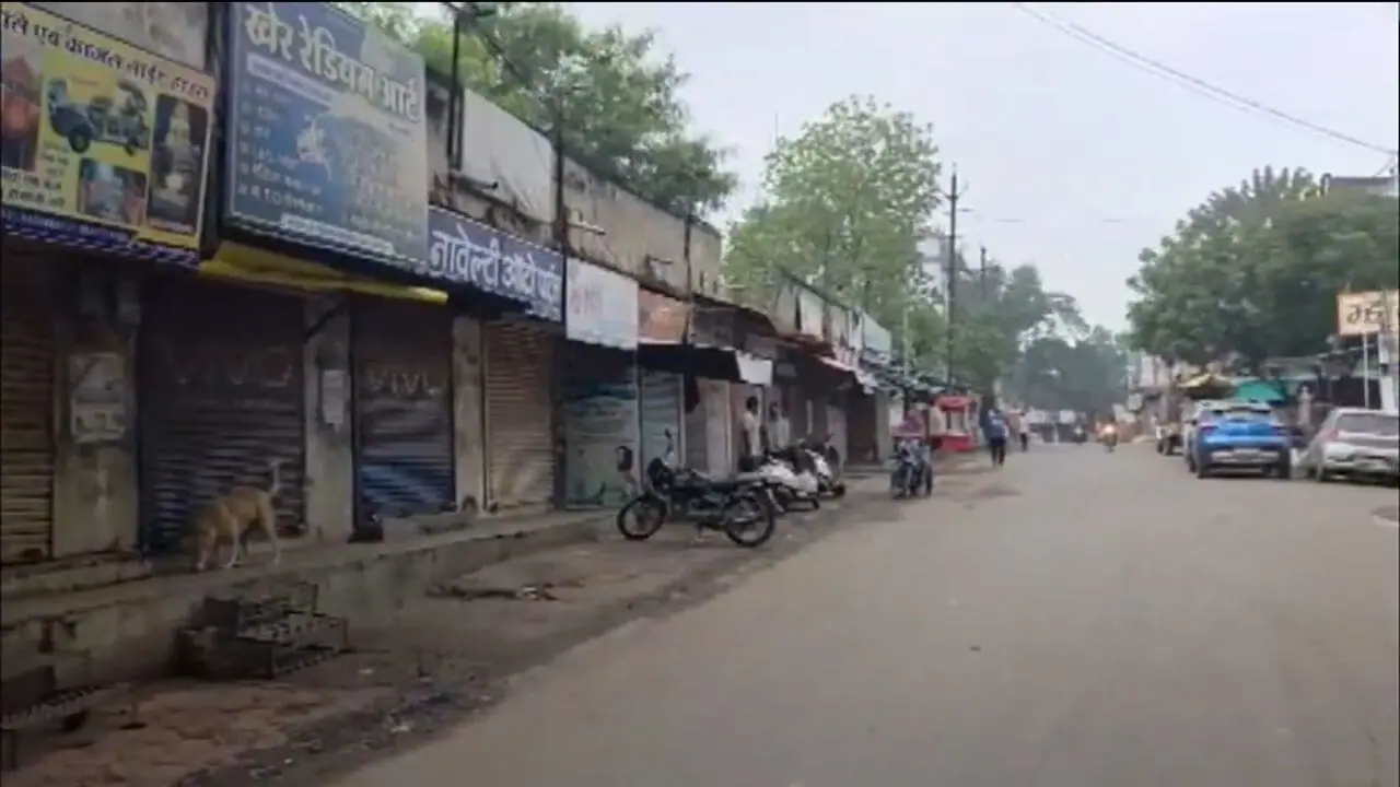 धार में भोजशाला विवाद को लेकर बंद का व्यापक असर, बाजारों में सन्नाटा, हिंदू संगठन प्रशासन को सौंपेंगे ज्ञापन