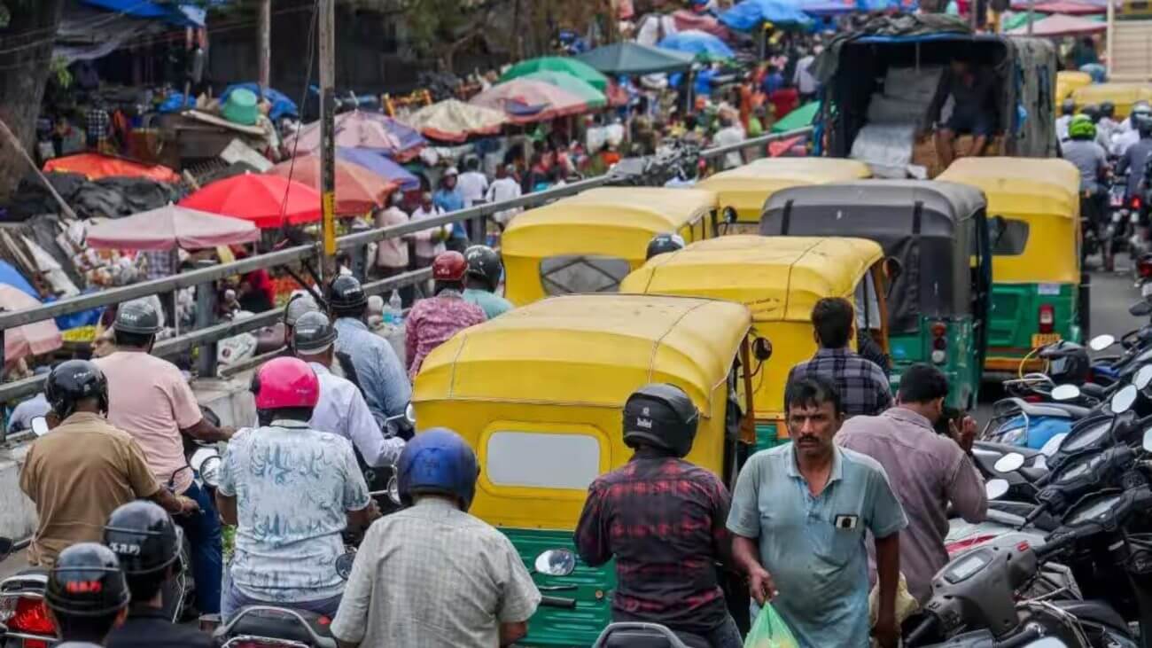 भोपाल में ओला-रैपिडो बाइक टैक्सी पर सख्ती के संकेत, RTO ने गैर-कमर्शियल वाहनों पर कार्रवाई की बात कही