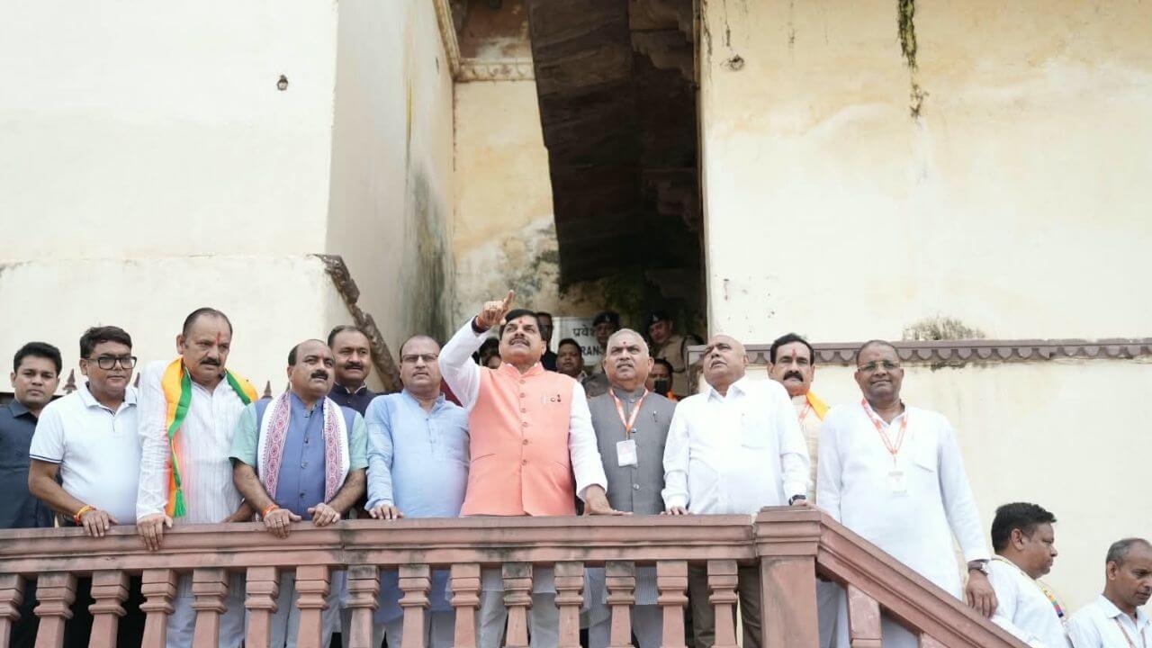 ओरछा से CM मोहन यादव ने बताया श्रीकृष्ण से जुड़ा बड़ा प्लान, MP में इन स्थानों को बनाएंगे तीर्थ