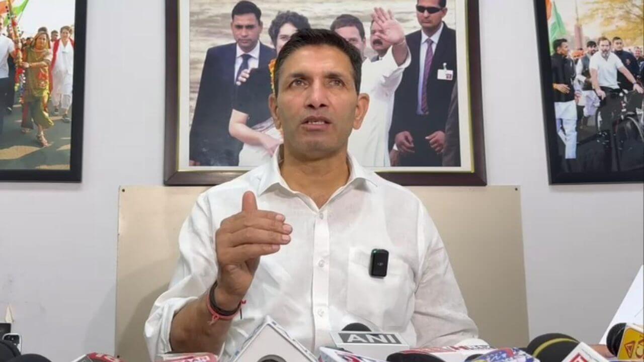 अली बाबा चालीस चोर की सरकार: MP पर बढ़ते कर्ज को लेकर जीतू पटवारी का बीजेपी पर हमला, श्वेत पत्र की मांग
