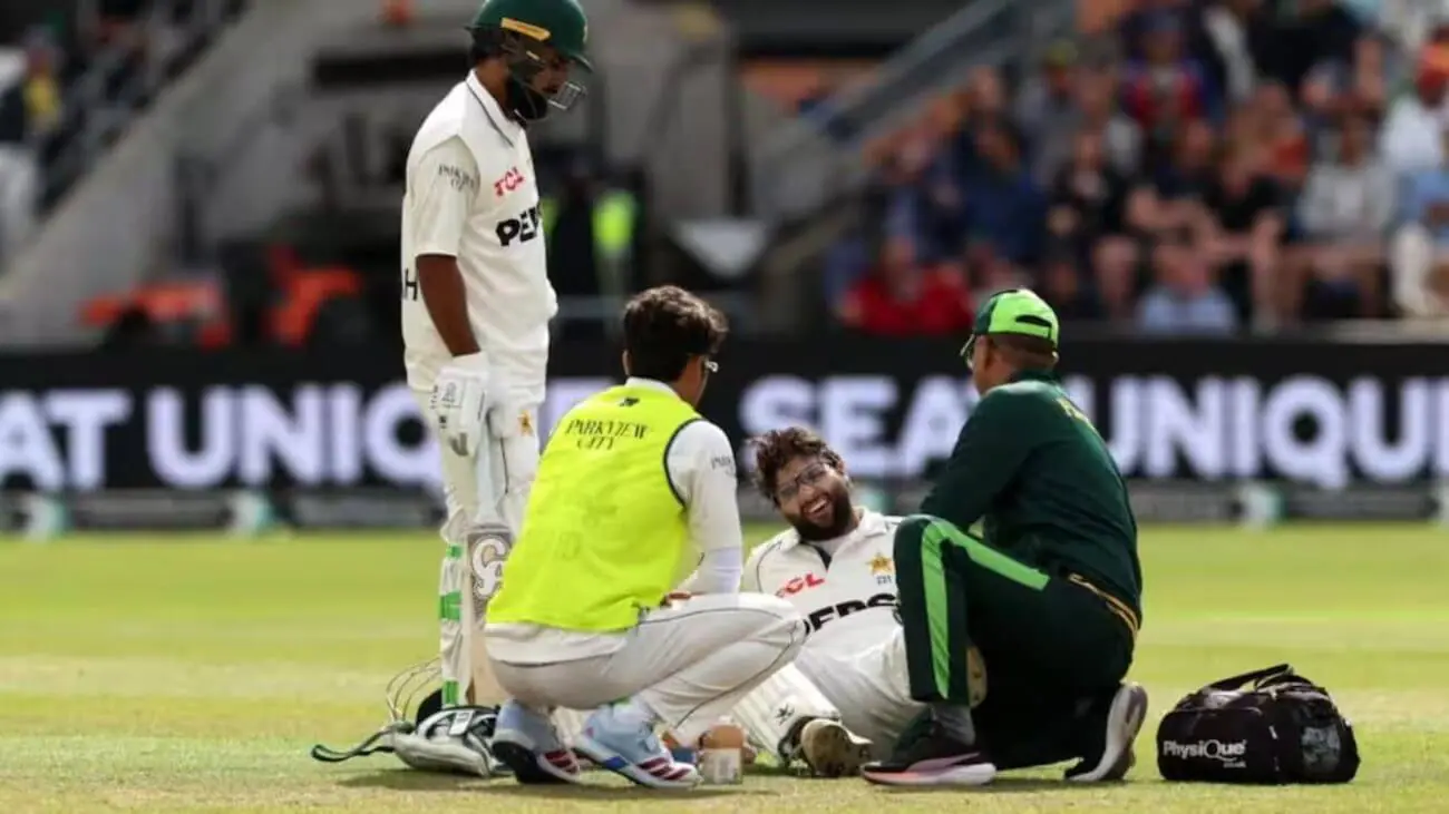 इमाम उल हक को लग सकता है बड़ा झटका! चोट विवाद पर PCB करेगा जांच, पूर्व क्रिकेटरों ने लगाया गंभीर आरोप