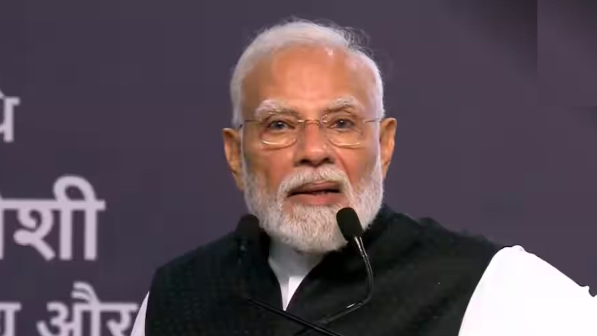 SRCC में PM मोदी ने कांग्रेस शासन पर साधा निशाना, बोले – ‘2013 में देश में निराशा और हताशा का माहौल था’
