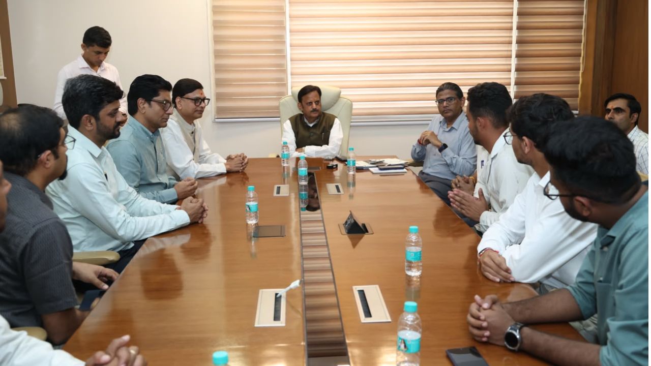 MP Intern Doctors Stipend: 21,500 रुपये होगा इंटर्न डॉक्टर्स का स्टाइपेंड, डिप्टी CM राजेंद्र शुक्ल के साथ बैठक में बनी सहमति