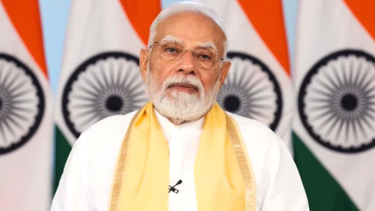 Rozgar Mela : 51000 युवाओं को मिले नियुक्ति पत्र, PM Modi बोले- 2047 तक विकसित भारत बनाने के लक्ष्य में युवाओं बड़ी भूमिका