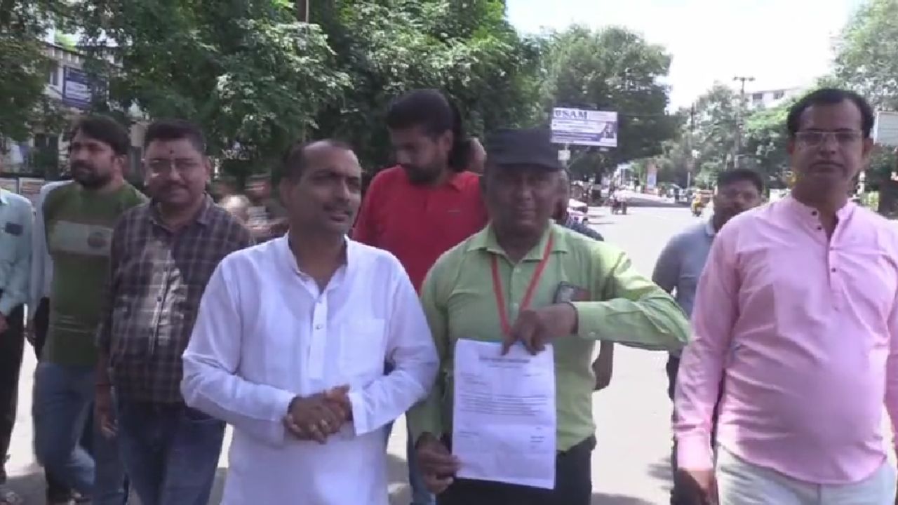 भोपाल के व्यापारियों की वित्त मंत्री से गुहार, केंद्र सरकार से बात कर वापस कराएं UPI टैक्स
