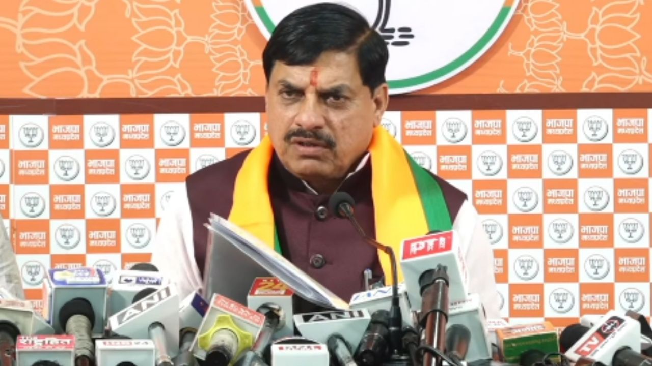 राहुल गांधी के आरोपों पर सीएम मोहन यादव का पलटवार, बोले- नेता प्रतिपक्ष पद से इस्तीफा दें और तुरंत देश से माफी मांगे