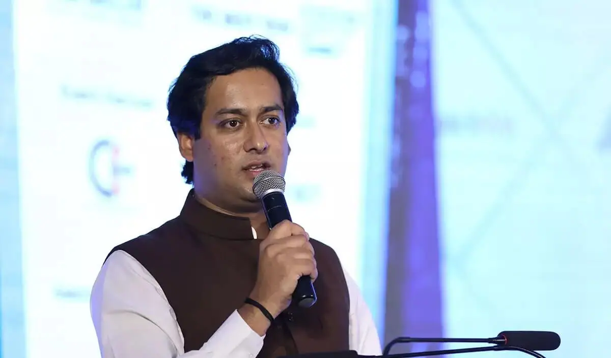 MP सरकार की ‘विकास और सेवा के 2 वर्ष’ पुस्तिका पर जयवर्धन सिंह ने उठाए सवाल, जांच की मांग